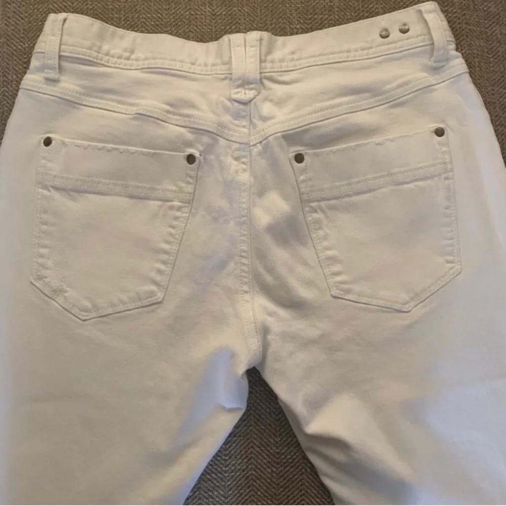 CAbi excellent preowned